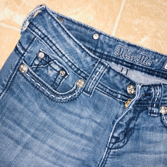 MISS ME Jeans - Picture 2 of 5